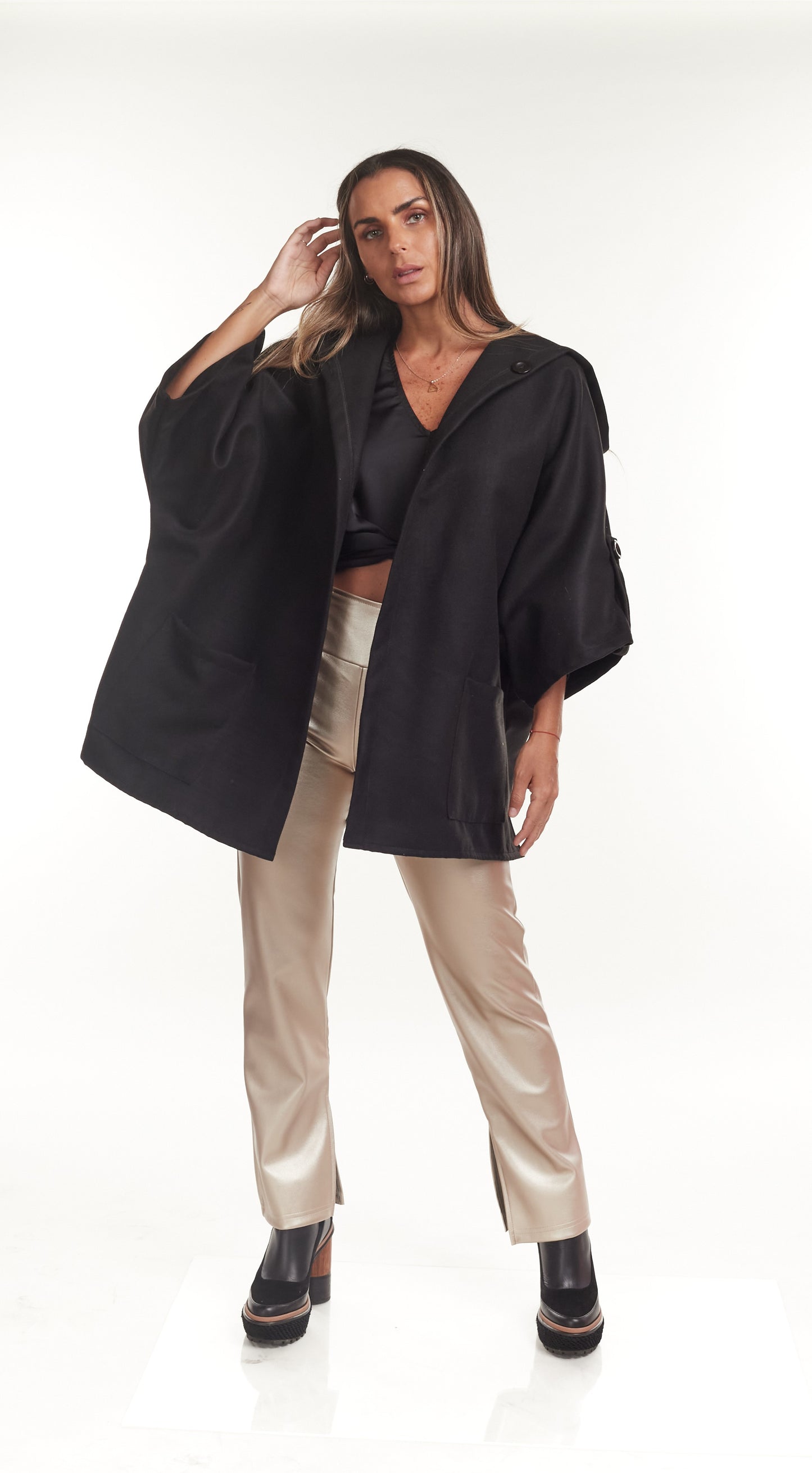 Abrigo Franza / Negro