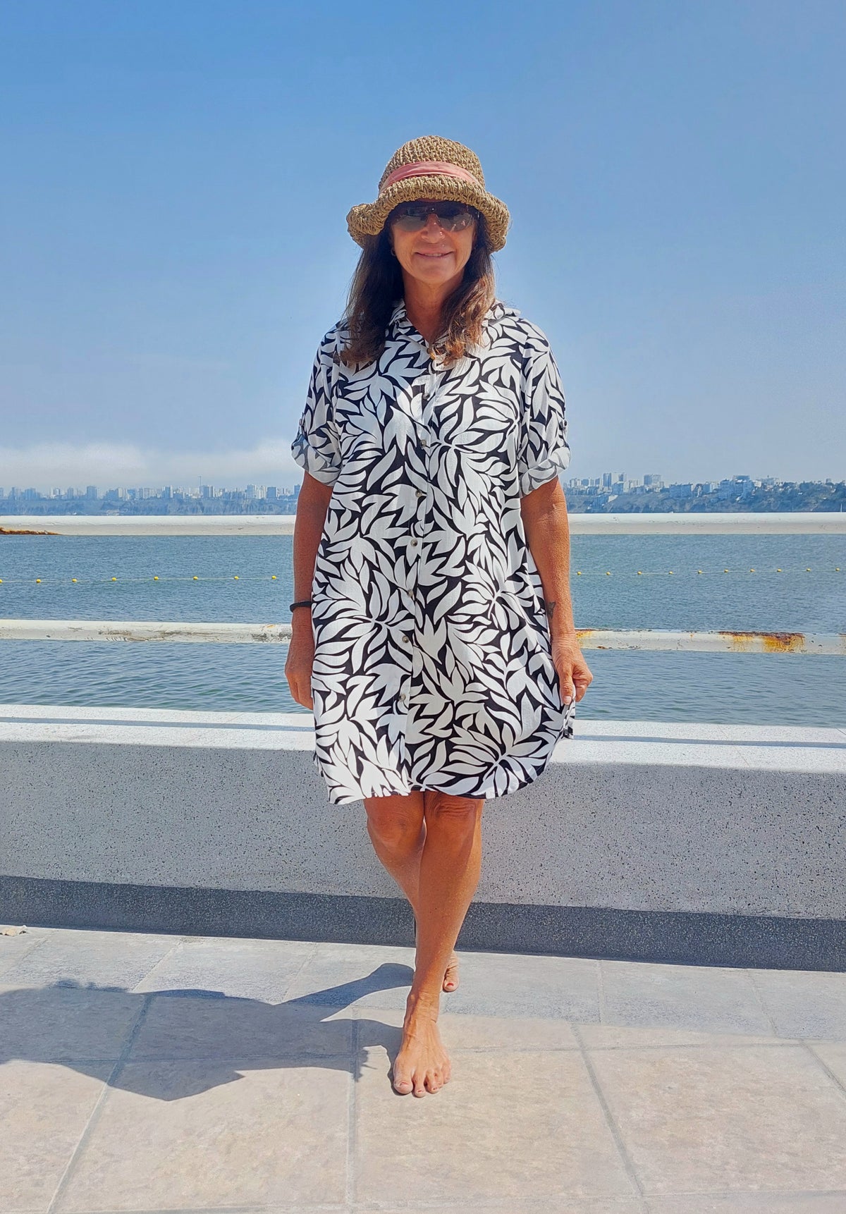 Camisero Mariel / negro flores blancas